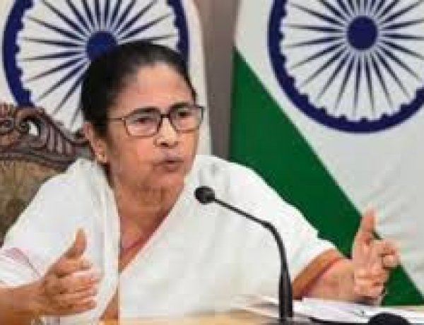 बंगाल में SIR के खिलाफ सुप्रीम कोर्ट पहुंची तृणमूल कांग्रेस, ममता की पार्टी ने लगाए ये आरोप