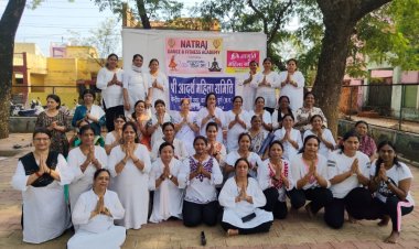 विश्व योग दिवस पर कर्मचारी नगर में सामूहिक योगाभ्यास, महिलाओं-बच्चों ने दिया स्वास्थ्य का संदेश