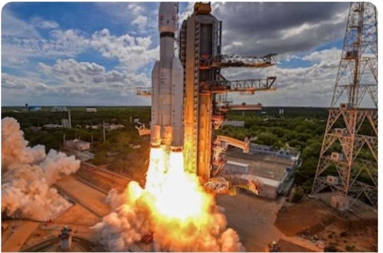 ISRO ने साल के पहले दिन रचा इतिहास, अंतरिक्ष और ब्लैक होल के रहस्यों का पता लगाने भेजा उपग्रह