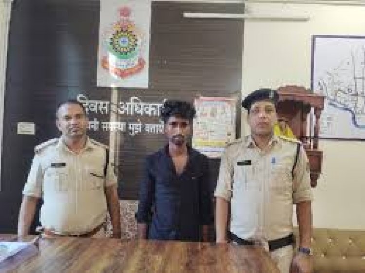 छत्तीसगढ़ के बिलासपुर में कैरेक्टर पर शक के चलते एक युवक ने कुल्हाड़ी से हमला कर अपनी पत्नी की हत्या कर दी