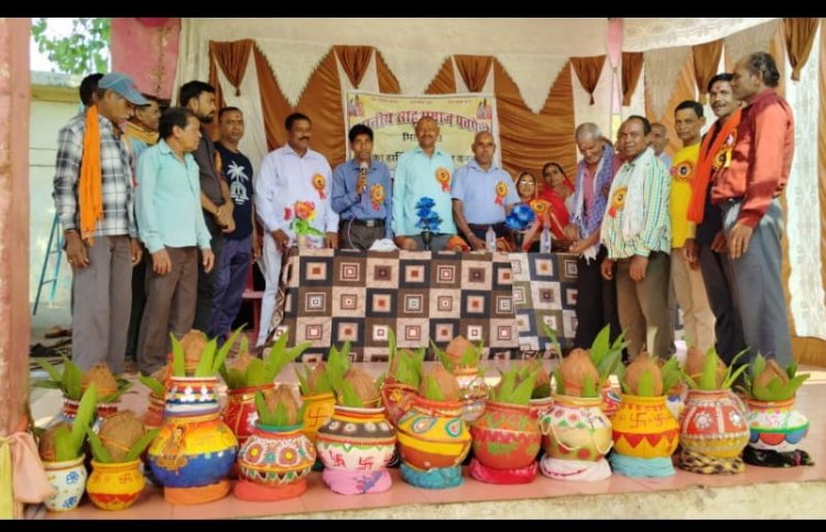 ग्राम पचपेड़ी मे  कर्मा जयन्ती मनाई गई, महिलाओं ने निकाली कलश यात्रा