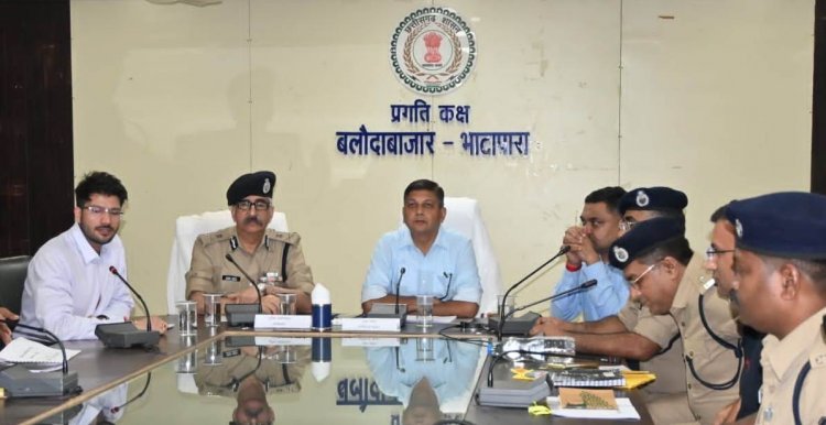 देर शाम अचानक बलौदाबाजार पहुंचे मुख्य सचिव व पुलिस महानिदेशक