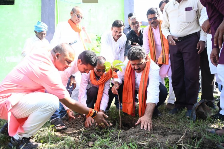 उपमुख्यमंत्री  विजय शर्मा ने विभिन्न विकास कार्यों का किया लोकार्पण