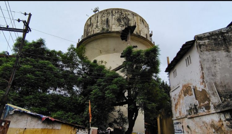 शिक्षक नगर में होगा नवीन पानी टंकी का निर्माण,पन्द्रह वर्षों से जर्जर पानी टंकी को तोड़ने की हो रही थी मांग,वार्डवासियों में खुशी की लहर