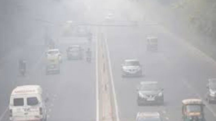 प्रदूषण से जहरीली हुई दिल्ली की सुबह, AQI पहुंचा 481, GRAP-IV लागू