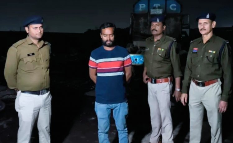 ललित कबाड़ी के बेटे प्रेम साहू के ठिकाने पर पुलिस की रेड, चोरी के वाहन काटे  जाने की शिकायत,ASP,CSP, सहित चार थानों की  टीम ने मारा यार्ड में छापा