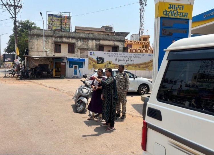 सुप्रीम कोर्ट ऑन रोड सेफ्टी द्वारा लिये गये बैठक के परिपालन में यातायात पुलिस दुर्ग एवं पी.डब्लू.डी. / N.H. के अधिकारियों द्वारा स्थल निरीक्षण किया गया