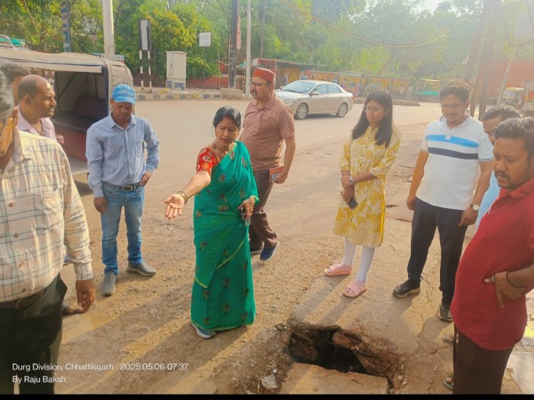 महाअभियान सफाई:महापौर ने कहा नाली के ऊपर स्लैप निर्माण को 24 घंटे के भीतर हटा लें दुकानदार,नही तो निगम तोड़ूदस्ता करेगी तोड़ने की कार्रवाही
