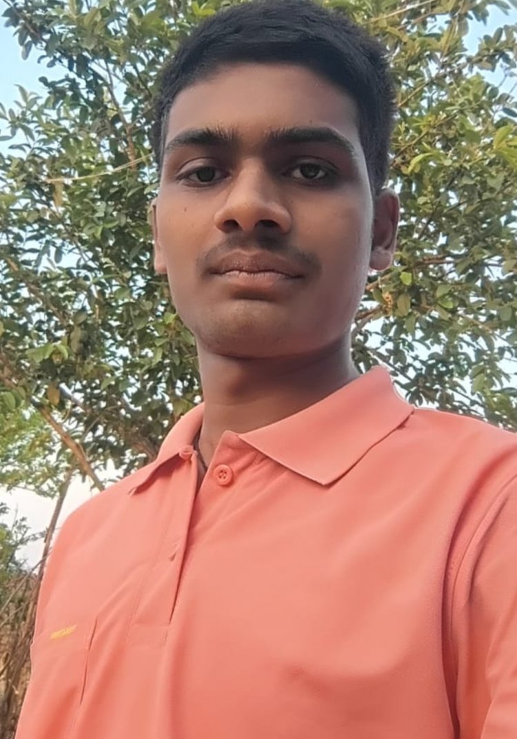 प्रावीण्य सूची के विद्यार्थी को कलेक्टर ने दी शुभकामनाएं,जिले में कक्षा 10वीं के छात्र बिट्टू कुशवाहा 9वां स्थान प्राप्त किया