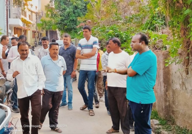 मानसून के पहले शहर के नाले-नालियों मे महा- सफाई अभियान, आयुक्त ने किया एमआईसी सदस्यों के साथ निरीक्षण