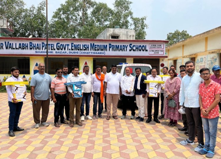 गर्मी से राहत के लिए जन समर्पण सेवा संस्था ने स्कूलों में बच्चों के लिए किए पंखों का वितरण ,20 स्कूलों में 40 पंखे का वितरण