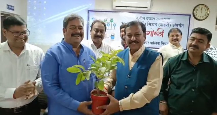 वर्षा का जल संरक्षित करने सांसद ने दिलाया संकल्प