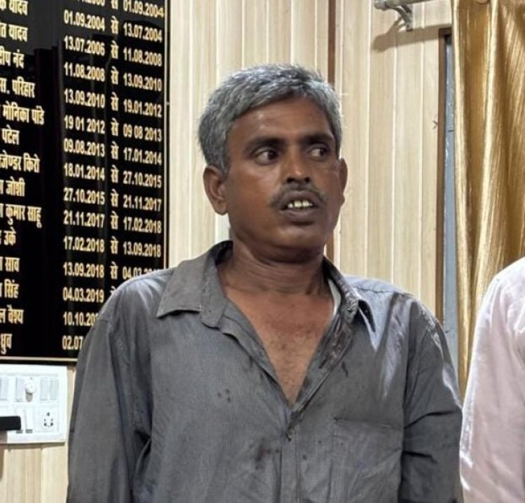 भिलाई: छावनी थाना पुलिस ने संपत्ति विवाद में बड़े भाई की हत्या करने वाले आरोपी छोटे भाई राज सिंह उर्फ राम शंकर उर्फ़ राजेश की किया गिरफ्तार गिरफ्तार