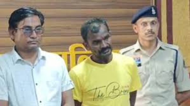 रेत माफिया और ग्रामीणों के बीच मारपीट व गोलीबारी का मामला, पार्षद संजय रजक और जेसीबी चालक गिरफ्तार
