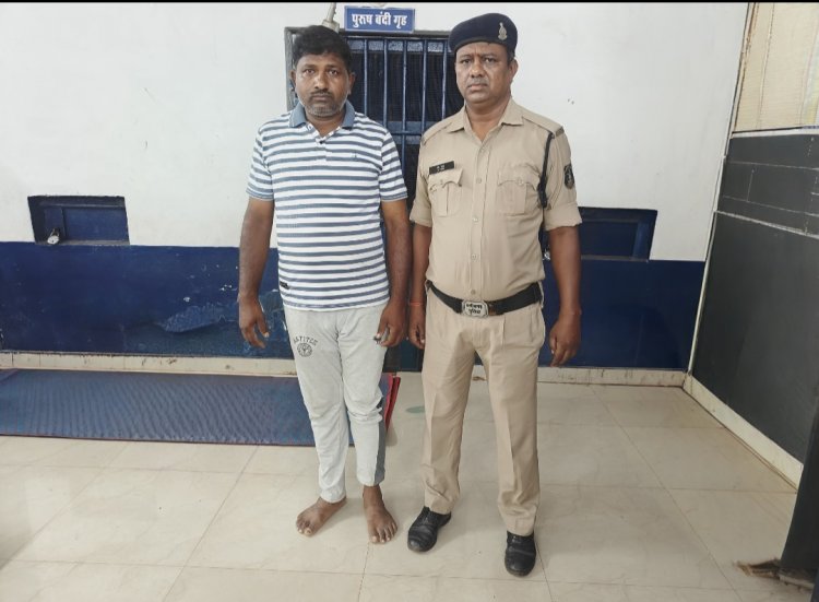 अवैध रूप से सिलेण्डर में गैस भरने व काफी मात्रा में गैस सिलेण्डर रखने वाला एक आरोपी पुलिस की गिरफ्त में