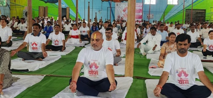 योग को हमे दैनिक जीवन में अपनाकर अपने जीवन को स्वस्थ और अनुशासित बनाना है :विधायक ललित चंद्राकर