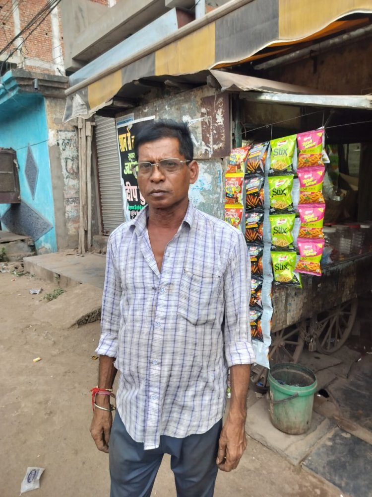 मादक पदार्थ पीने के साधन गोगो पेपर बेचने वालों पर पुलिस की कार्रवाई, तीन आरोपी गिरफ्तार