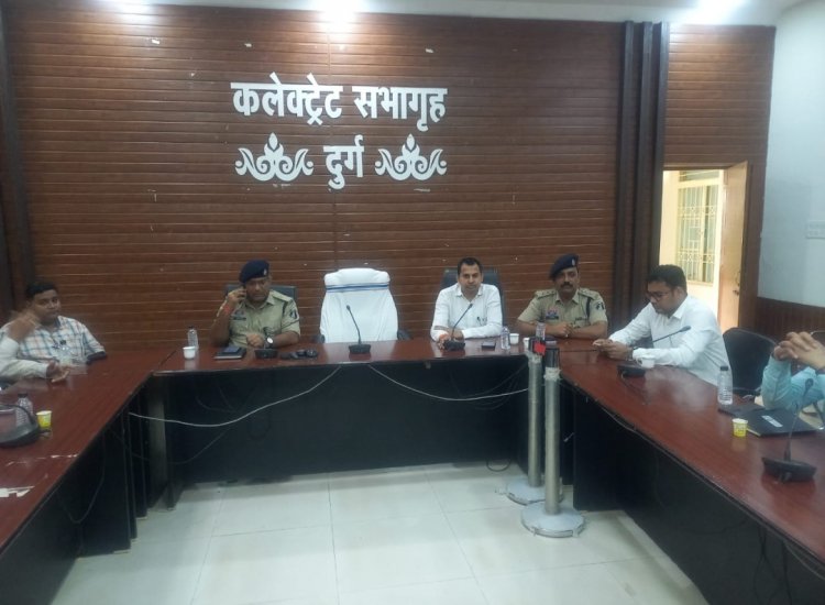 प्रशासन–पेट्रोल पंप संचालकों की संयुक्त बैठक, हेलमेट अनिवार्यता पर सख्ती