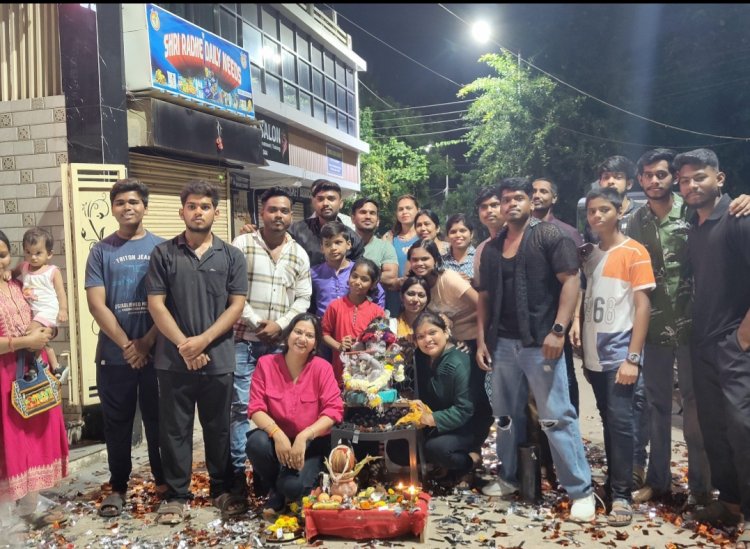 रिसाली में Flex Fitness परिवार ने धूमधाम से किया गणेश विसर्जन