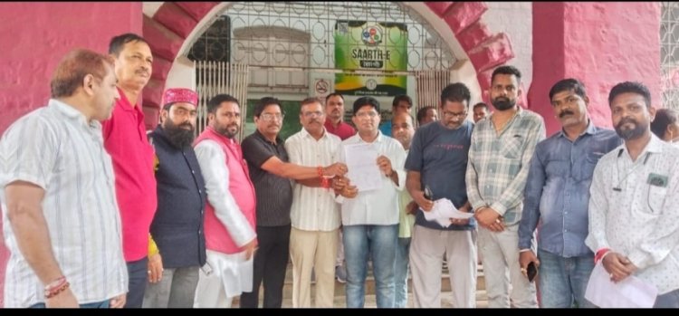 सड़क हादसों से बचाव हेतु दुर्ग युवा कांग्रेस सक्रिय, जिला न्यायाधीश को सौंपा ज्ञापन