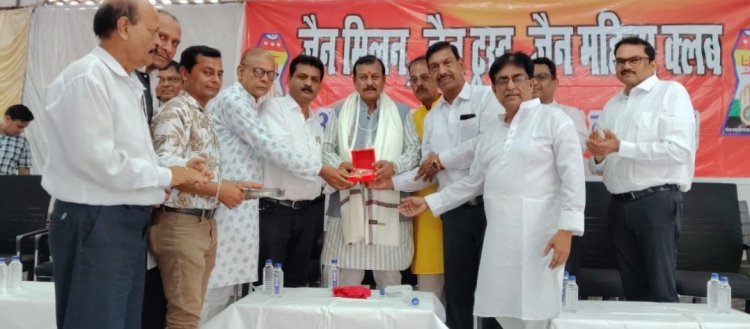 विश्व मैत्री दिवस के अवसर पर भिलाई में सामूहिक क्षमा वाणी पर्व का आयोजन,दस दिन उपवास रखने वाले उपवासकर्ताओ का सम्मान