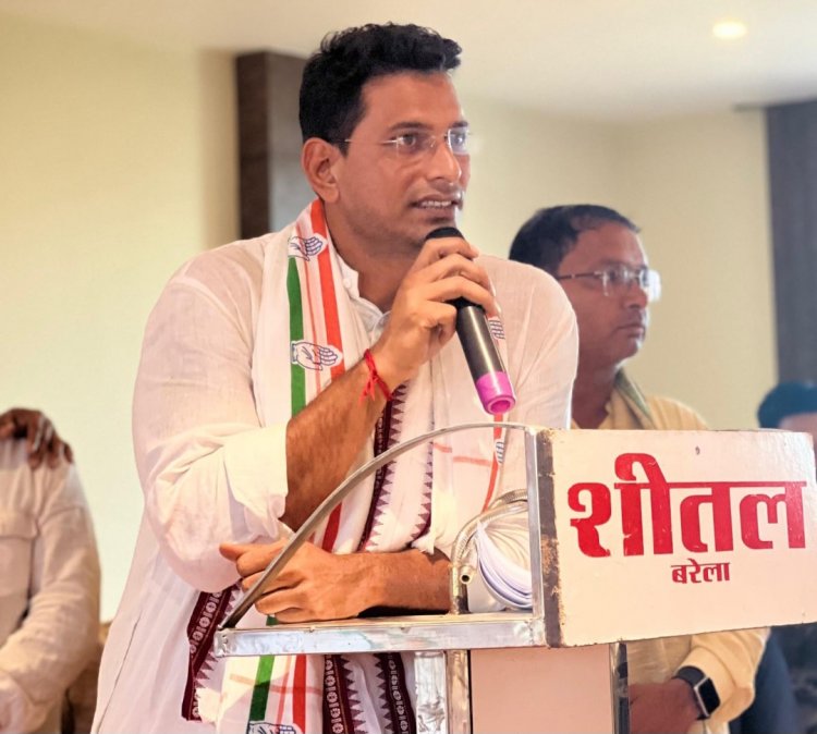 व्यापम और पीएससी की परीक्षाओं में त्रुटिपूर्ण प्रश्न पत्रों पर उठे सवाल, विधायक देवेंद्र यादव ने राज्यपाल से की शिकायत
