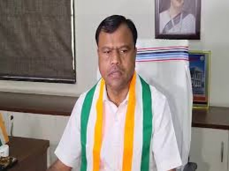 कांग्रेस प्रदेश अध्यक्ष दीपक बैज ने की सरकार की नीतियों की आलोचना: धान खरीदी, नकली दवाइयों को लेकर उठाए सवाल