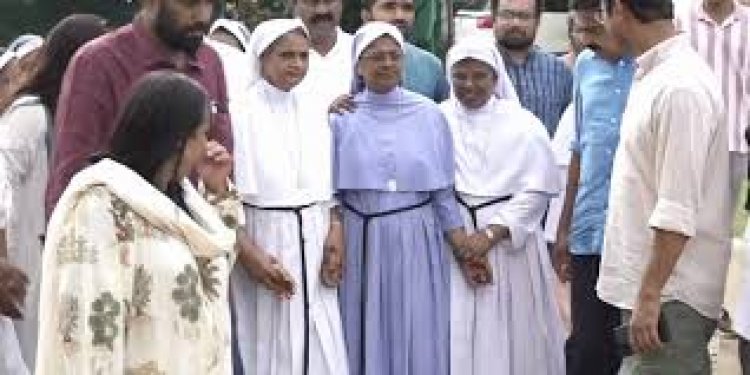 छत्तीसगढ़ : बजरंग दल कार्यकर्ताओं पर एफआईआर के निर्देश, महिला आयोग ने डीजीपी को भेजा सख्त पत्र
