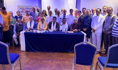 वृहन महाराष्ट्र मंडल शताब्दी महोत्सव मॉरीशस में शामिल हुए छत्तीसगढ़ के प्रतिनिधि,रोहिणी पाटणकर ने अतिथियों को भेंट की " गणेश आराधना" पुस्तक 