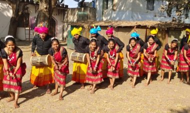 छत्तीसगढ़ के 101 पारंपरिक लोक वाद्य यंत्रों की जुगलबंदी से रंग जमेगा देशभक्ति का