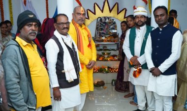 गुरु घासीदास जी के आदर्शों पर चलकर ही एक सशक्त, शिक्षित और समृद्ध समाज का निर्माण संभव है: विधायक ललित चंद्राकर 