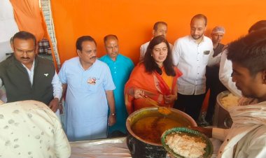 भिलाई हनुमंत कथा में विशाल भंडारा बना श्रद्धालुओं का सहारा, 150 लोगों की टीम कर रही निस्वार्थ सेवा