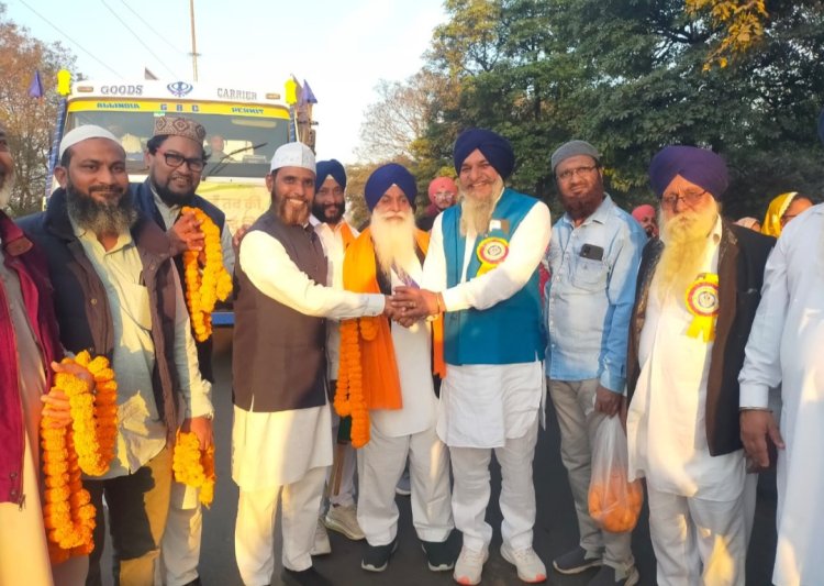 भिलाई में सांप्रदायिक सौहार्द की मिसाल, नगर कीर्तन का मुस्लिम समाज ने किया भव्य स्वागत