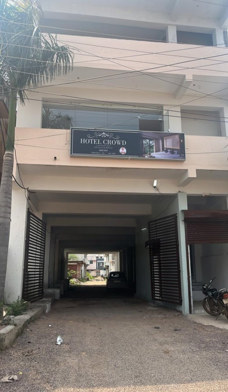 होटल की आड़ में देह व्यापार का शक, पुलिस रेड में मैनेजर समेत दो महिलाएं दबोची गईं