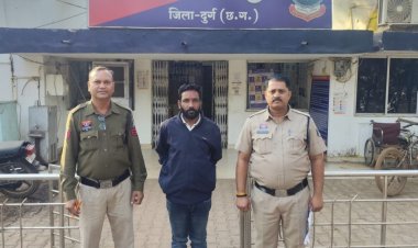 शादी के नाम पर धोखा और दुष्कर्म, नाम बदलकर छिपा आरोपी गिरफ्तार