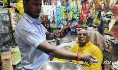 जनहानि रोकने निगम सख्त, चाइनीज मांझा बेचने पर वार्ड 10 में दुकानदार पर जुर्माना