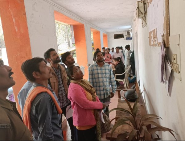 मतदाता सूची में ’तार्किक विसंगति’ वाले मतदाता 13 फरवरी तक कराएं सत्यापन, सत्यापन नहीं कराने पर कट सकता है नाम