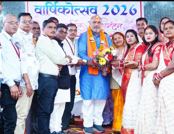 दुर्ग:विनायकपुर में वार्षिक उत्सव धूमधाम से संपन्न, विधायक ललित चंद्राकर ने बच्चों को किया सम्मानित