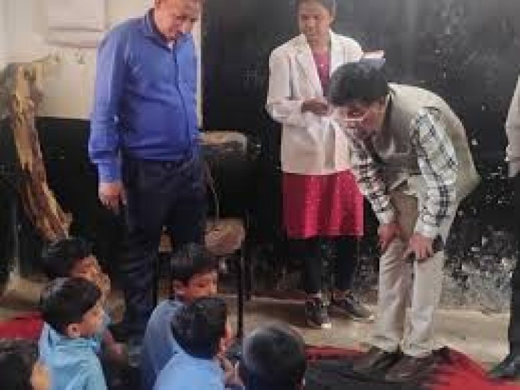 मिड-डे-मील के बाद 24 बच्चों की बिगड़ी तबीयत