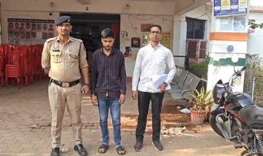 दुर्ग :  तकियापारा गुज्जर धर्मशाला के पास सट्टा रेड, युवक गिरफ्तार