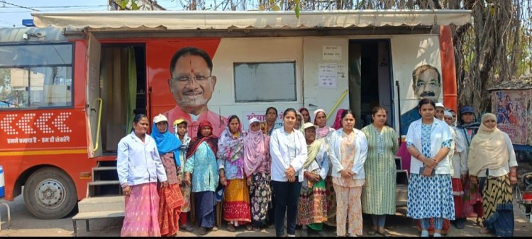 नगर निगम दुर्ग का सराहनीय कदम, स्वच्छता दीदियों के लिए मुफ्त स्वास्थ्य जांच