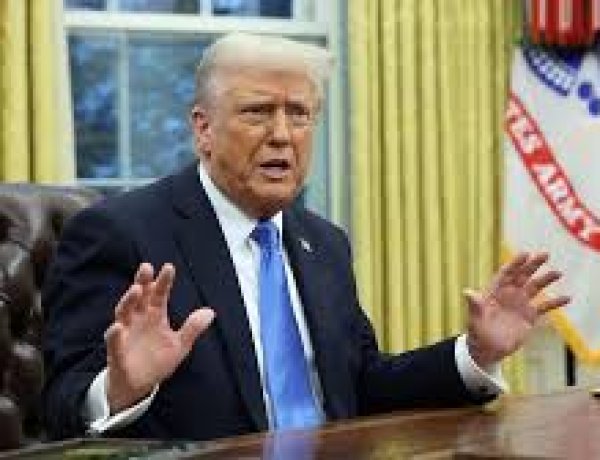 ट्रंप का बड़ा फैसला: ईरान पर हमले 2 हफ्ते टाले, होर्मुज स्ट्रेट खोलने पर बनी सीजफायर की राह