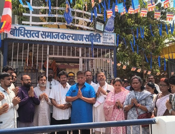 ब्लॉक कांग्रेस सुपेला कोसा नगर ने मनाई डॉ. अंबेडकर की 135वीं जयंती