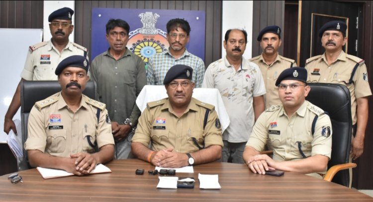 दुर्ग पुलिस की बड़ी कार्रवाई: 15 टन से अधिक कोयला जब्त, 3 आरोपी गिरफ्तार