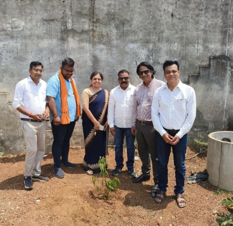 दुर्ग : कसारीडीह-बोरसी मंडल में संगठनात्मक बैठक एवं विश्व पर्यावरण दिवस पर वृक्षारोपण कार्यक्रम संपन्न
