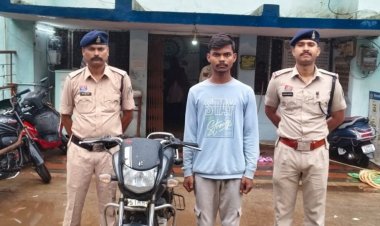 रिसाली में बुजुर्ग दंपत्ति से लूट का आरोपी 24 घंटे में गिरफ्तार, हथियार व बाइक जब्त