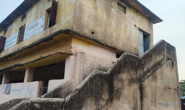 दुर्ग के सरकारी स्कूलों की बदहाली पर पूर्व पार्षदों का हमला, जर्जर भवनों पर उठाए सवाल