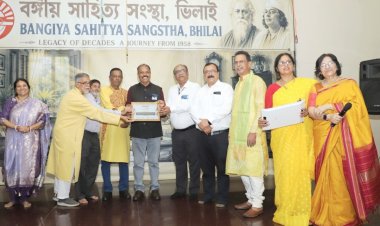 साहित्यिक संस्था 'आरंभ' को मिला 'उत्कृष्ट पहल' सम्मान
