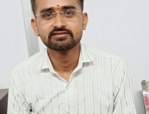 इंस्टाग्राम पर महिला की फोटो और मोबाइल नंबर वायरल करना पड़ा भारी, 'जर्नलिस्ट प्रांजल' गिरफ्तार