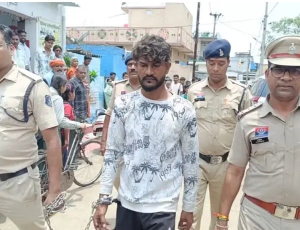 एकतरफा प्यार में फार्मेसी छात्रा की बेरहमी से हत्या: गला दबाया, फिर चाकू से 10 वार; ऑनलाइन मंगवाया था हथियार, आरोपी रायपुर से गिरफ्तार